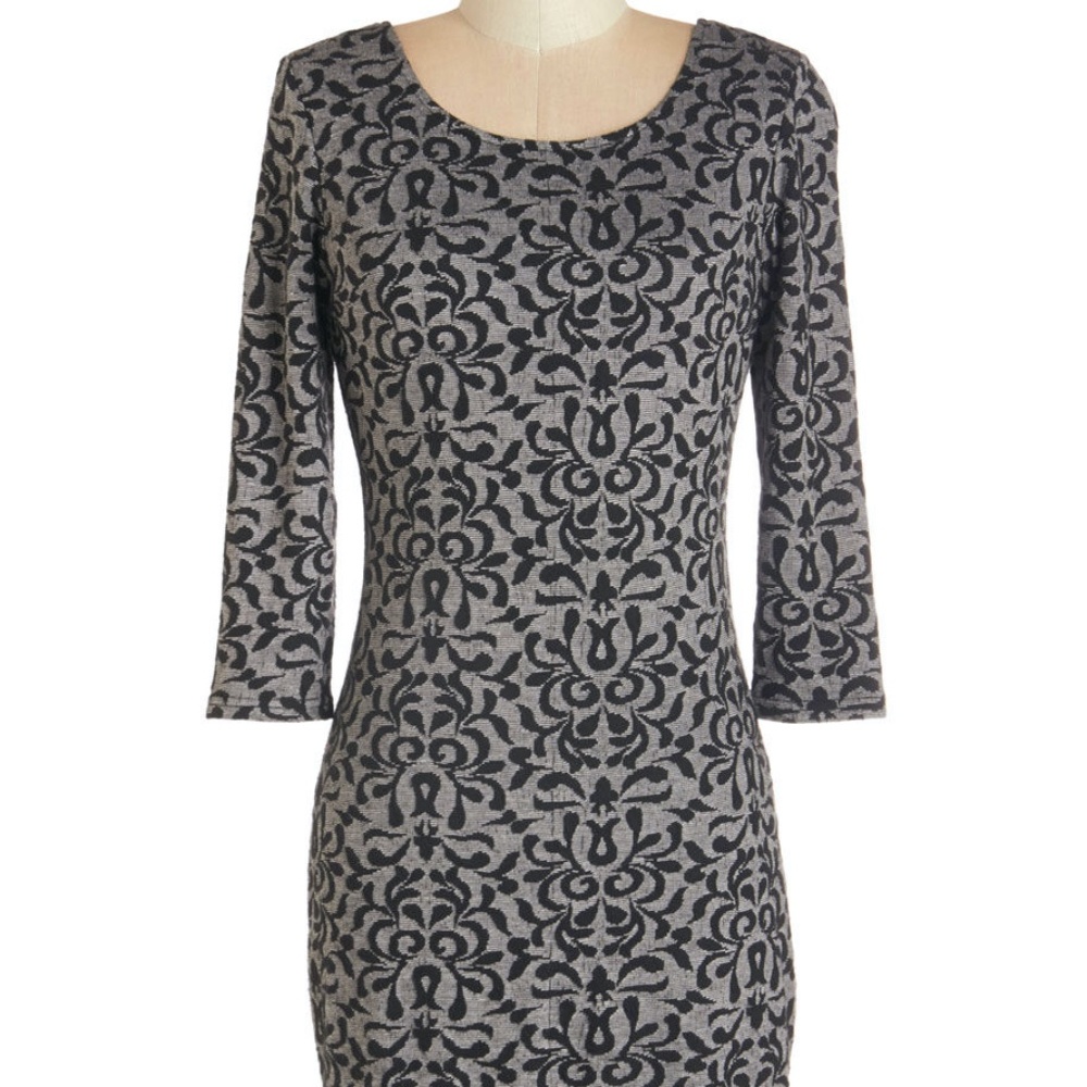 Goes to Showstopper Dress (Retired on Modcloth!)